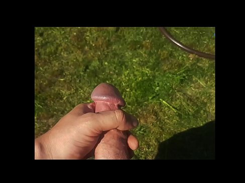 ❤️ Une chaudasse se fait baiser la chatte rose et jouit avec une giclée dans un jardin d'été... ️❌ Super porno at porn fr.dewporn.ru