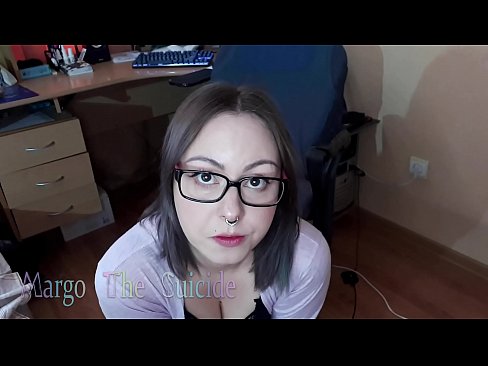 ❤️ Une fille sexy avec des lunettes suce profondément un gode devant la caméra ️❌ Super porno at porn fr.dewporn.ru