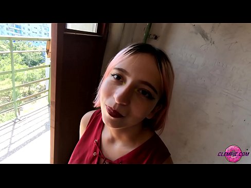 ❤️ Une étudiante sensuelle suce un étranger dans l'Outback - sperme sur son visage ️❌ Super porno at porn fr.dewporn.ru